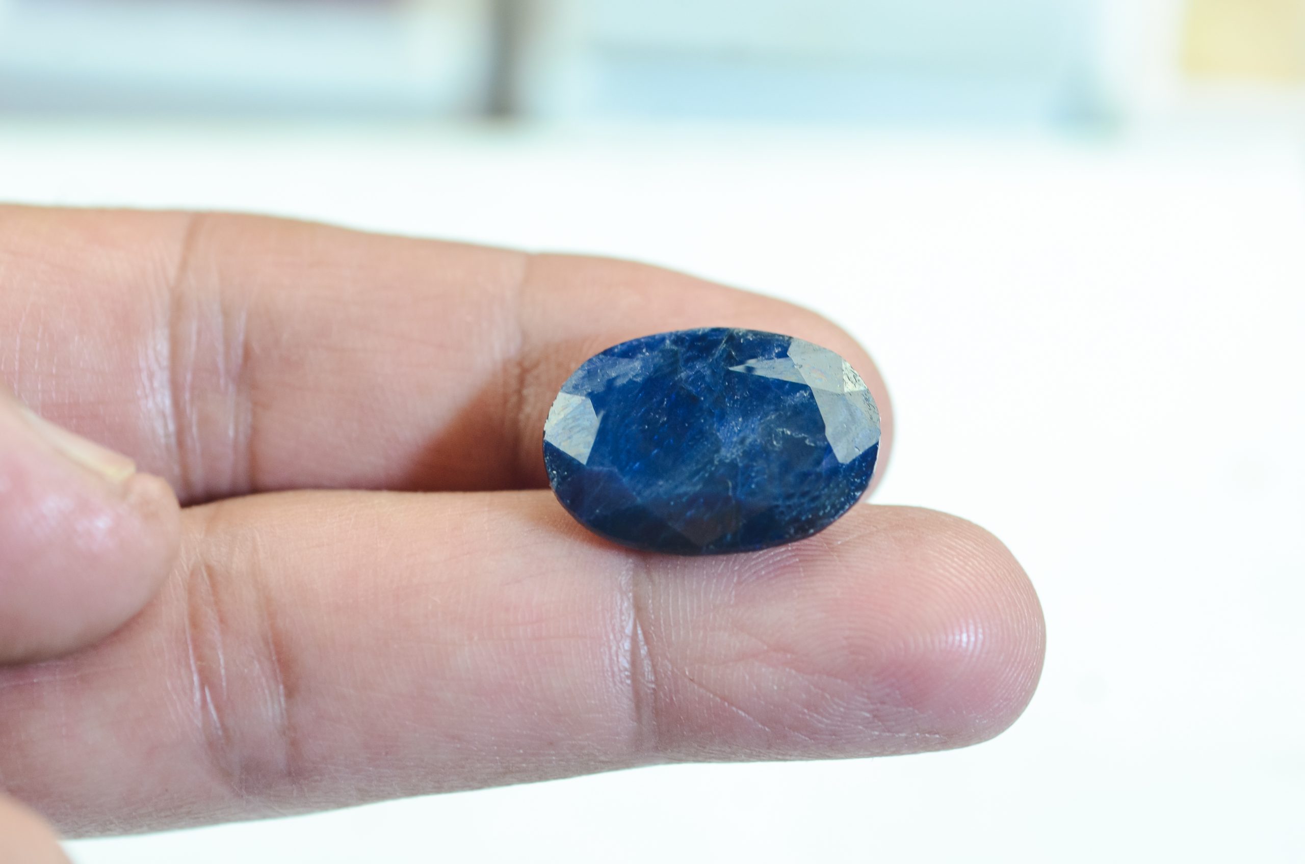 NATURAL BLUE SAPPHIRE 16.90 ct